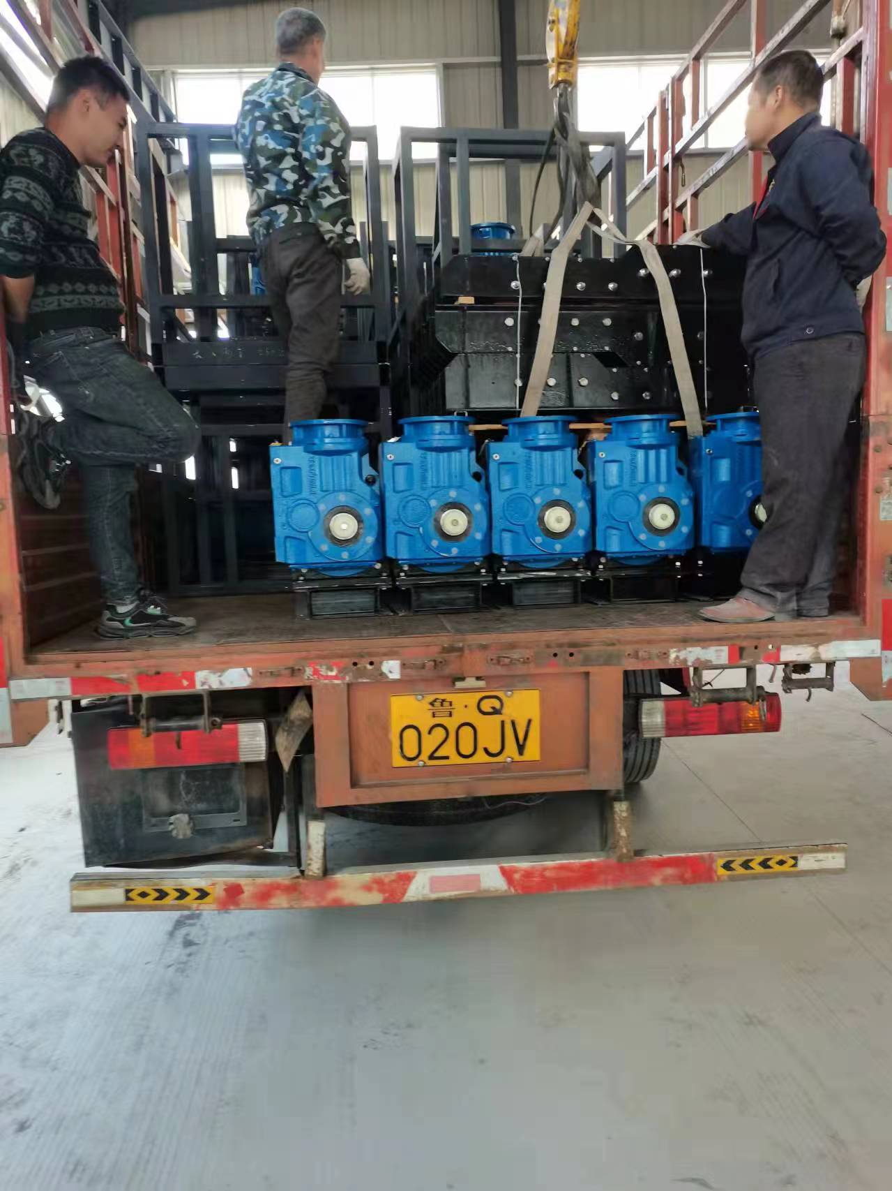 泊斯迪（湖北）舞台设备制造公司