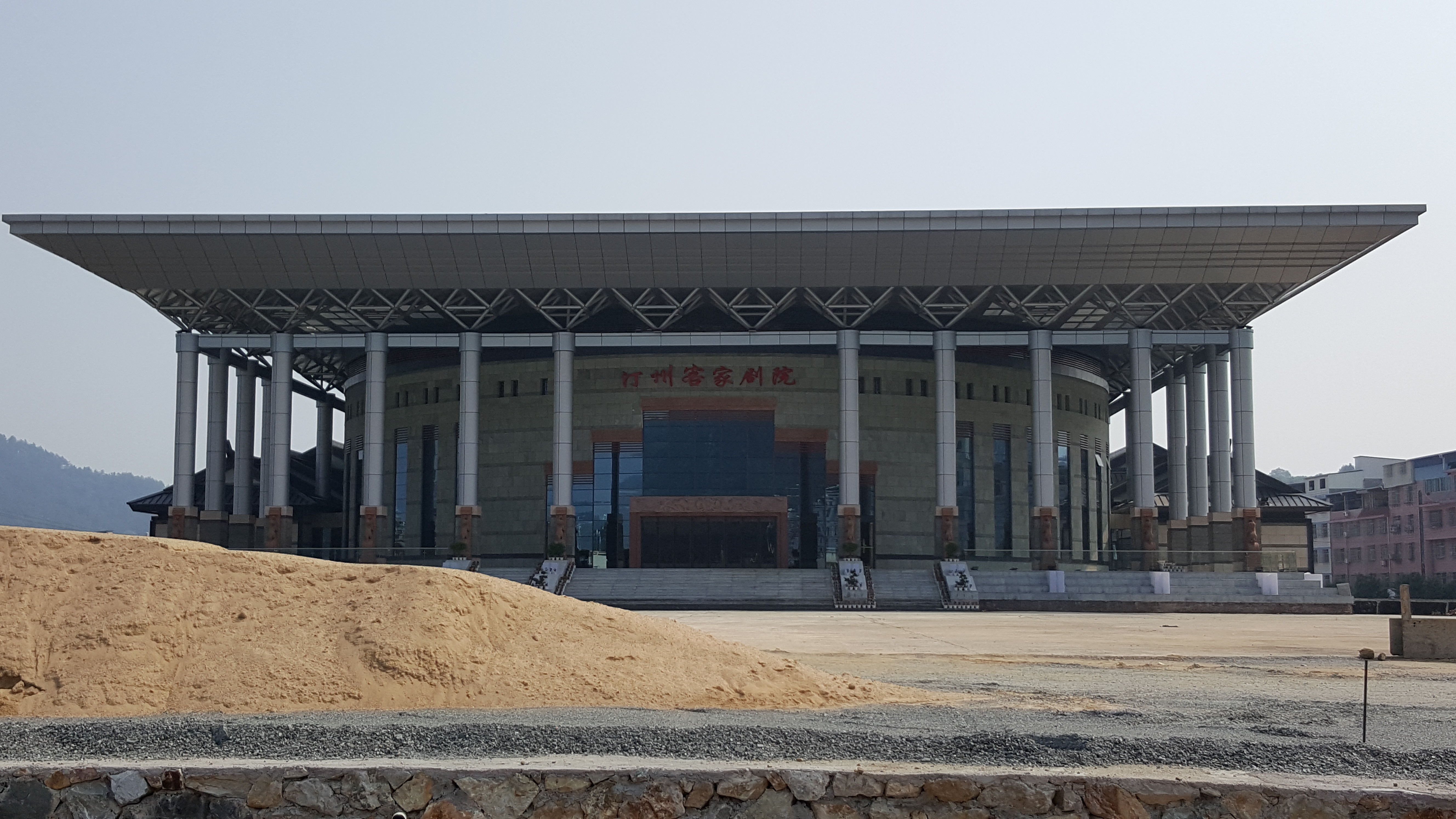 恭喜我司中标福建省长汀县文化馆客家剧院舞台机械设备及升降舞台维修维护保养项目